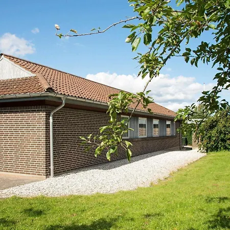 Spacious Holiday In Orsted Jutland With Pool * Hevring