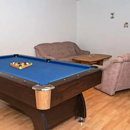 Spacious Holiday In Orsted Jutland With Pool بيت للعطل *