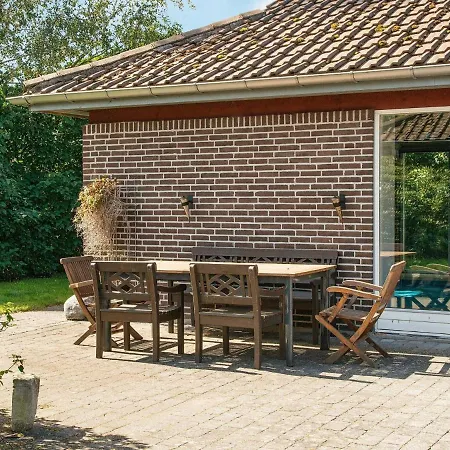 بيت للعطل Spacious Holiday In Orsted Jutland With Pool *